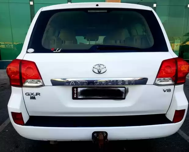 استفاده شده Toyota Land Cruiser برای فروش که در دوحه #5598 - 1  image 